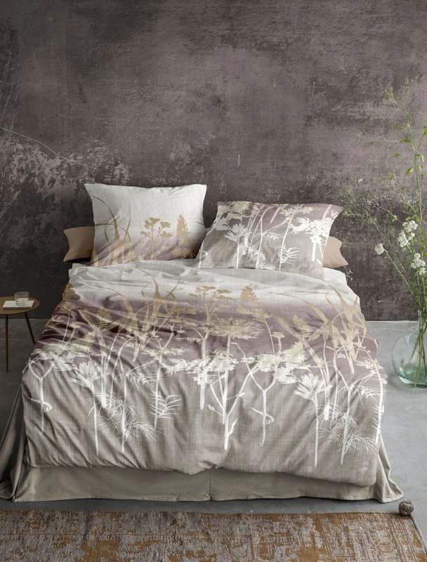 Irisette Mako-Satin Bettwäsche Wiesenschön Beere 155 x 220 cm 