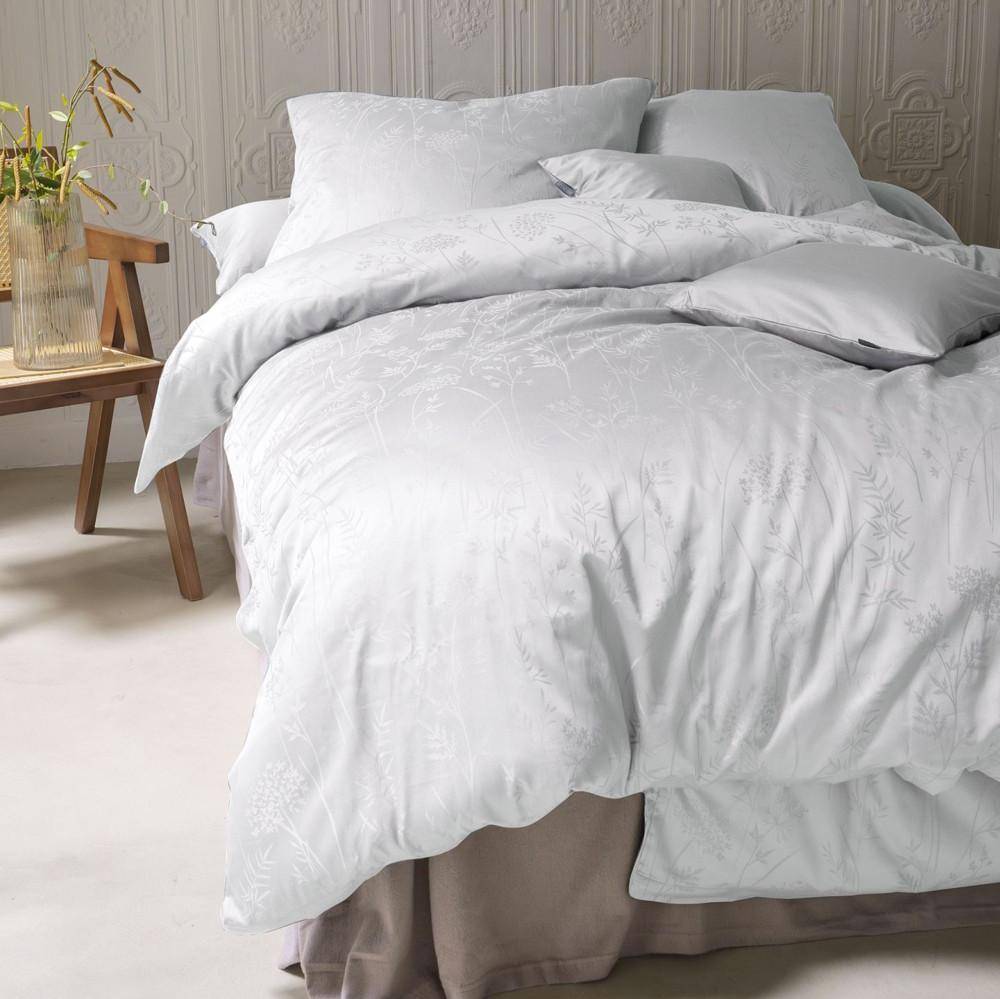 Premium Jacquard Bettwäsche Irisette in Weiß – elegant & weich