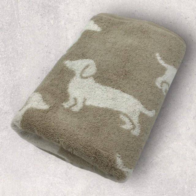 Cawö Frottiertuchserie We love Dogs Dackel Natur Duschtuch mit kleinen Schönheitsfehlern