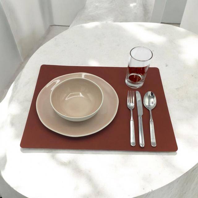 Lind DNA Tischset Square L Sienna Nupo in 35 x 45 cm