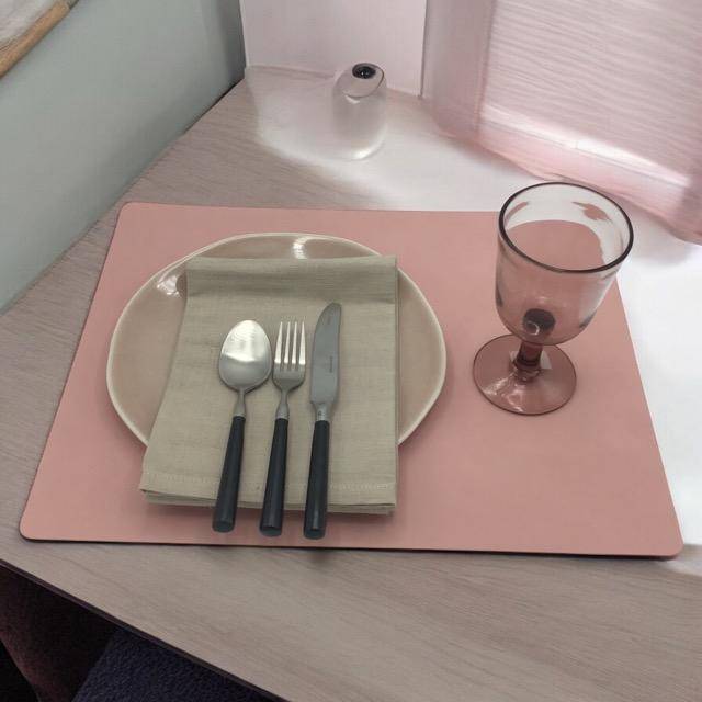 Lind DNA Tischset Square L Rose Nupo in 35 x 45 cm
