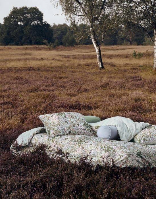 ESSENZA Baumwollsatin Bettwäsche Ophelia Hazy Blue 135 x 200 cm + 80 x 80 cm