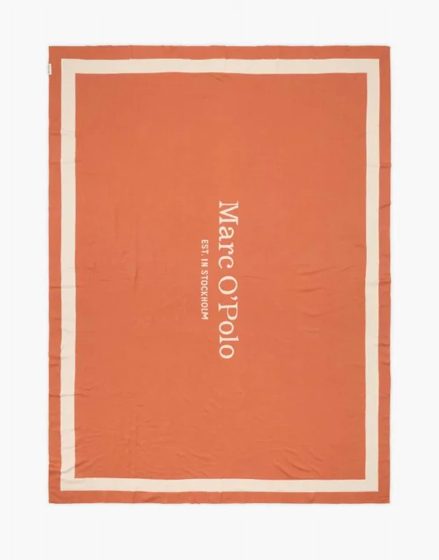 Marc O'Polo Plaid Statement in Dark Coral 150 x 200 cm