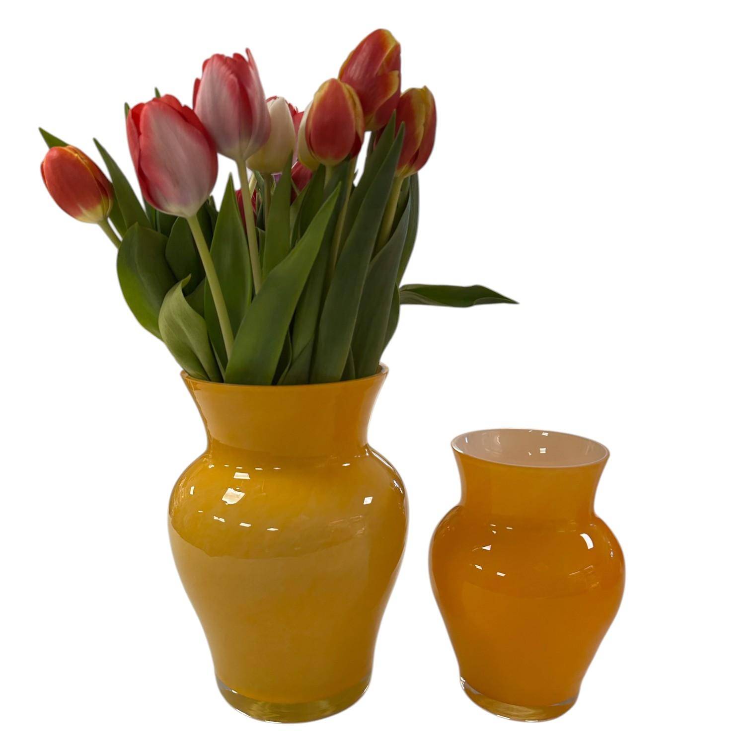 Paul Nagel Vase Viola orange klein und groß mundgeblasen aus Glas – handgefertigte Designvasen im Set