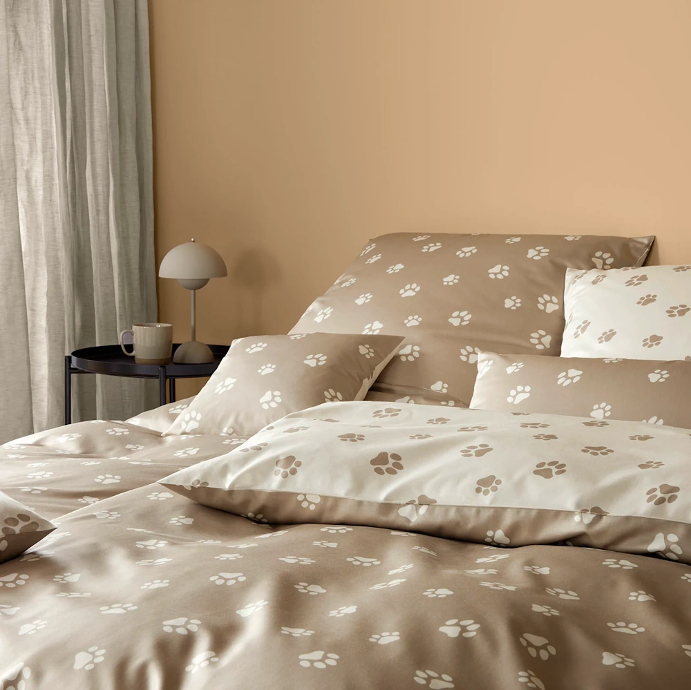 Elegante Comfort Satin Bettwäsche Paws 135 x 200 cm