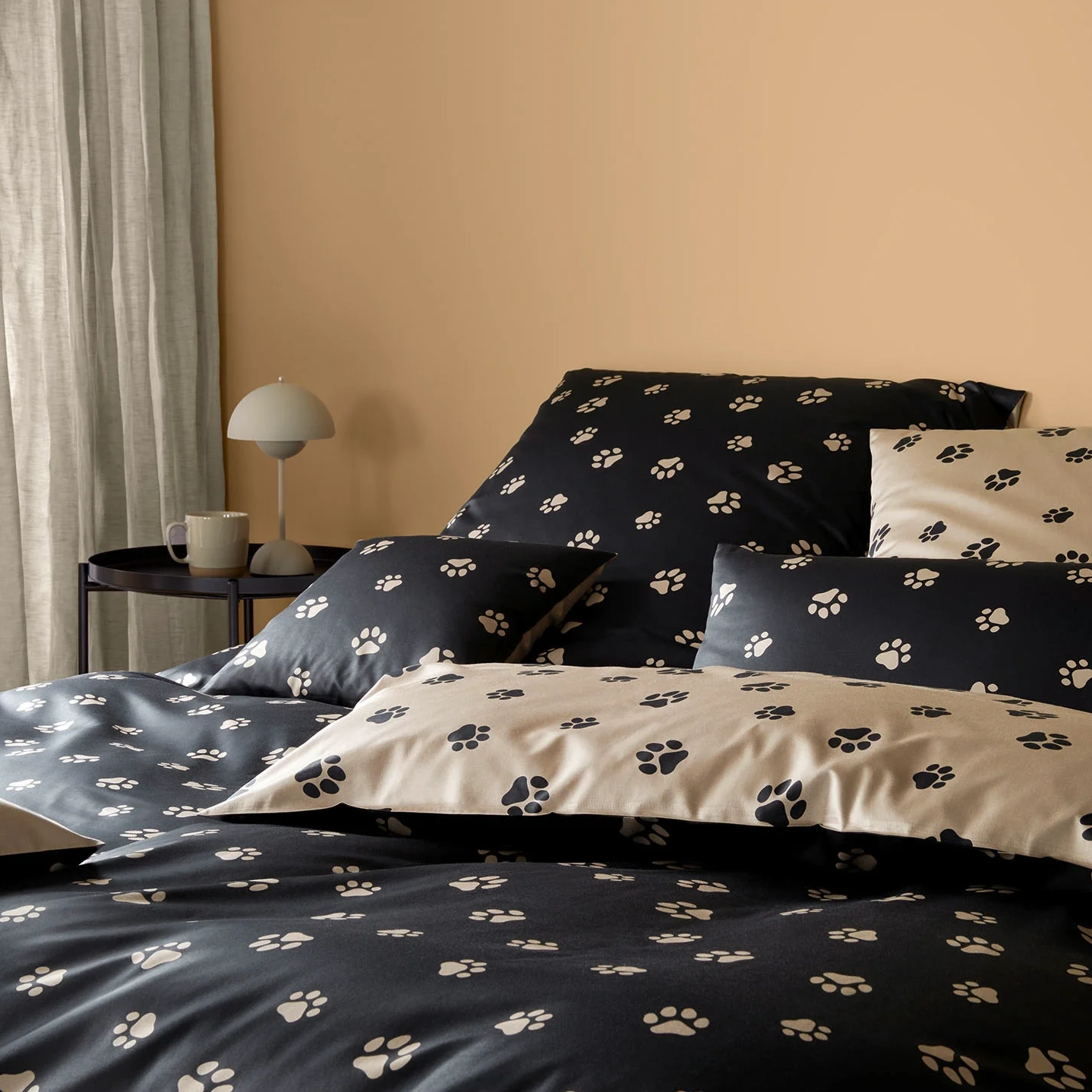 Elegante Comfort Satin Bettwäsche Paws 155 x 220 cm