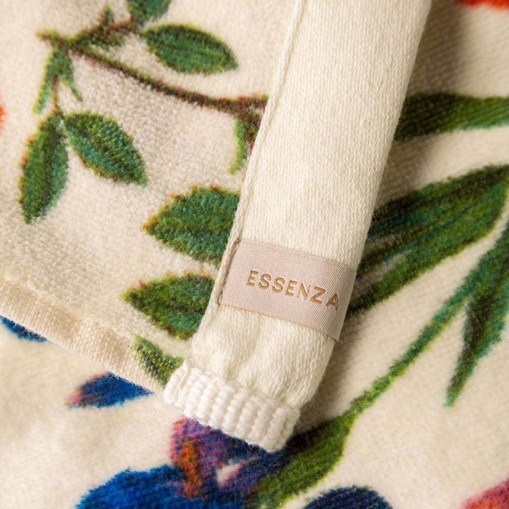 ESSENZA Marigold Vanilla Detailansicht Label und Baumwollstruktur