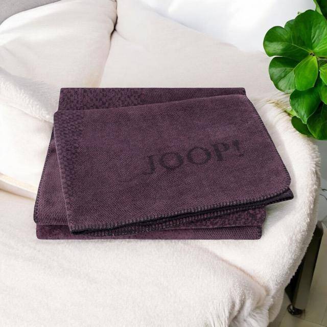 JOOP! Wohndecke Decor Beere in 150 x 200 cm