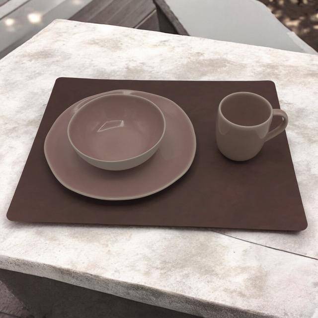 Lind DNA Tischset Square L Dark Brown Nupo in 35 x 45 cm