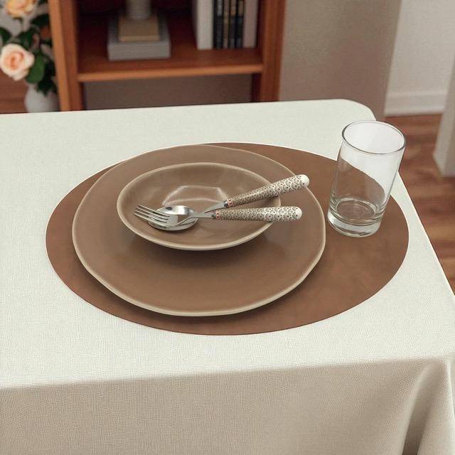Lind DNA Tischset Oval L Nature Nupo in 35 x 46 cm