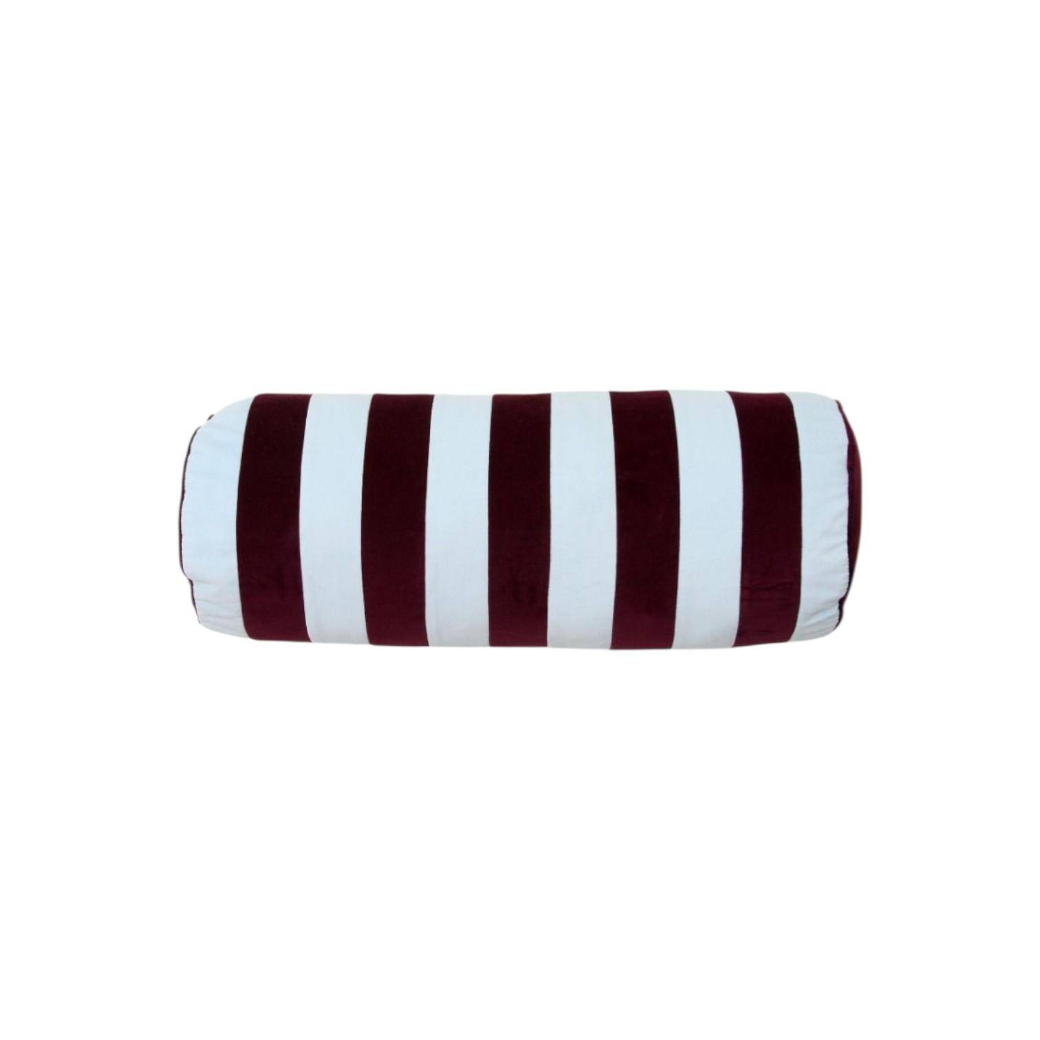 ESSENZA Nackenrolle Bell Mauve Wine 22 x 50 cm mit bordeaux-weißen Streifen als Freisteller