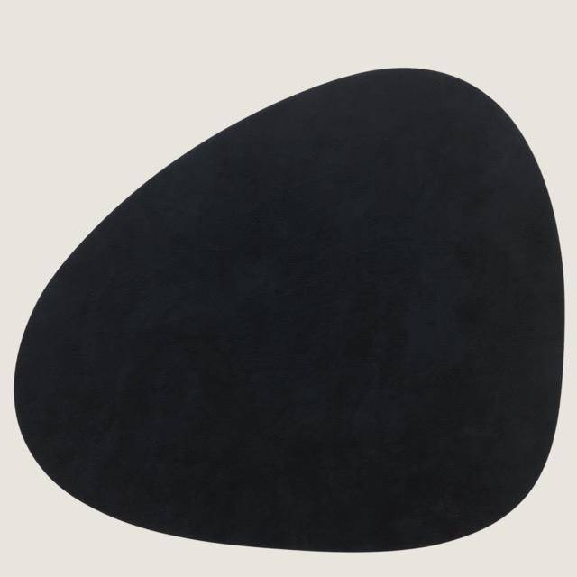 Lind DNA Tischset Curve L Black Nupo in 37 x 44 cm