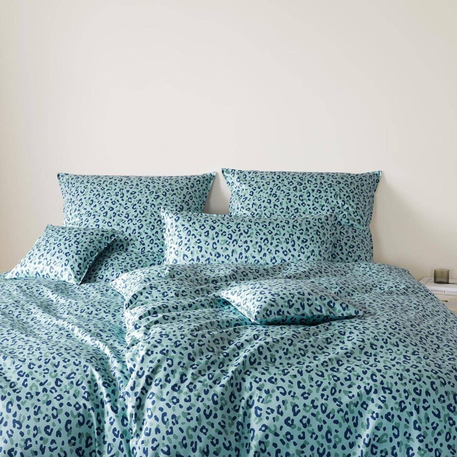 Bettwäsche Elegante Leolook in Aquagrün mit trendigem Leo-Print und weichem Baumwoll-Satin
